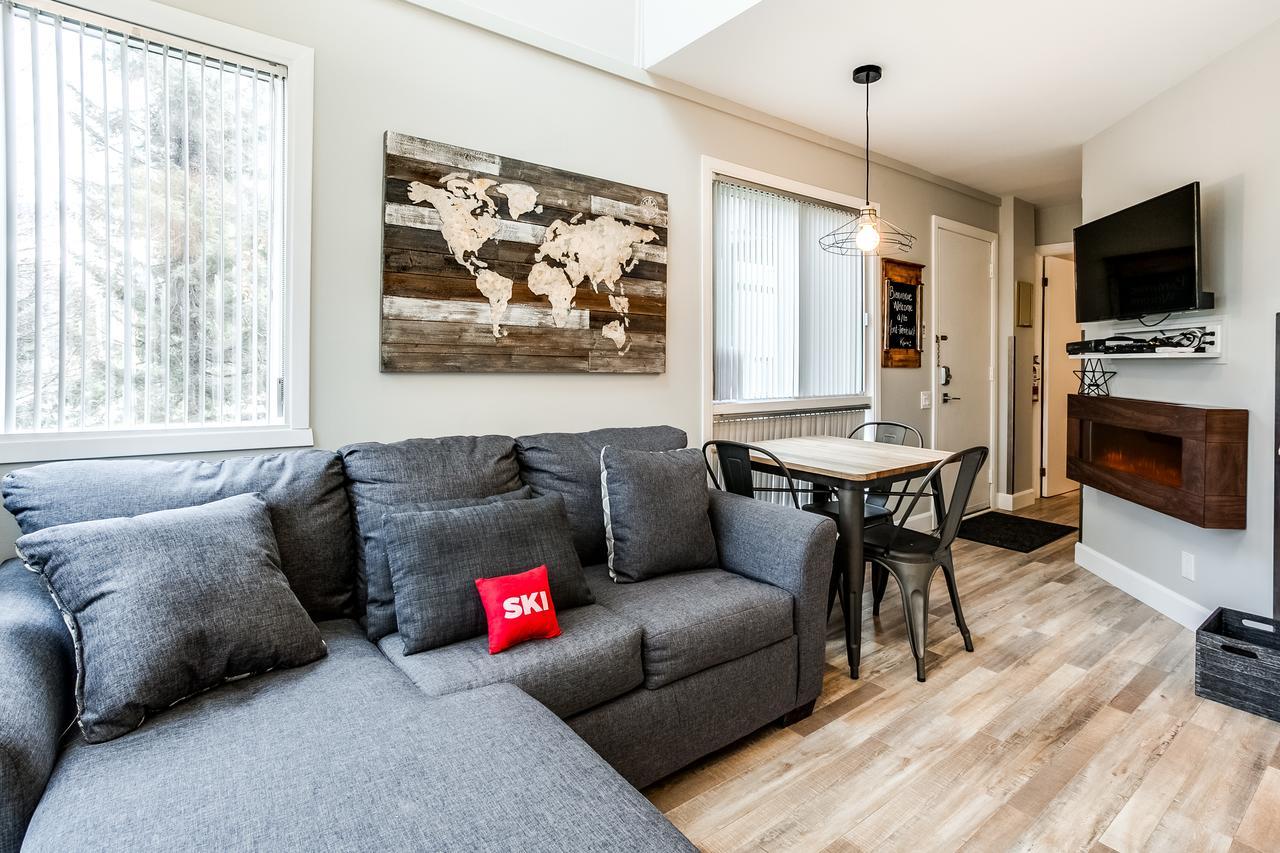 Le Villageois – By Kasania * Mont-Tremblant